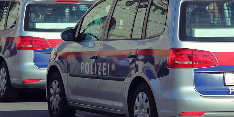 Avusturya'da bıçaklı saldırı: 1 ölü, 6 yaralı