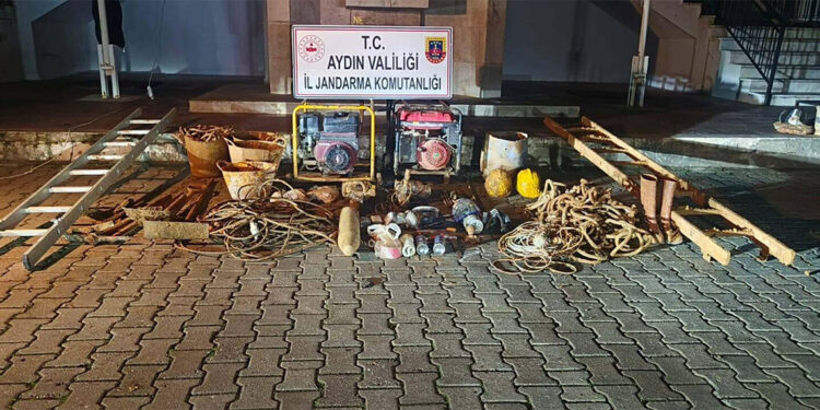 Aydın'da kaçak kazıya 10 gözaltı