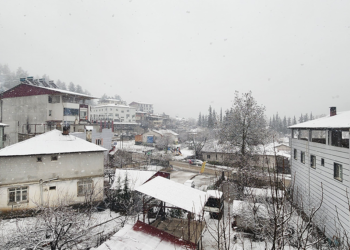 Adana'nın yüksek kesimlerine kar yağdı