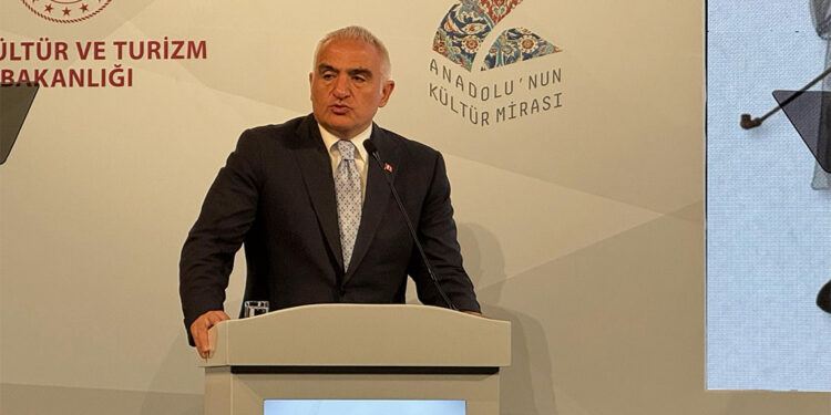 Anadolu'nun benzersiz kültürel zenginliğini ziyaretçilerle buluşturacağız