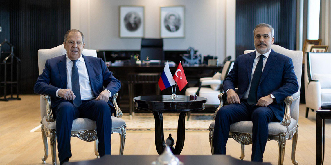 Dışişleri Bakanı Hakan Fidan, "ABD'nin yeni girişimine büyük önem atfediyoruz. Çözüme iki tarafın da katılacağı müzakerelerle ulaşılabileceğine inanıyoruz" dedi.