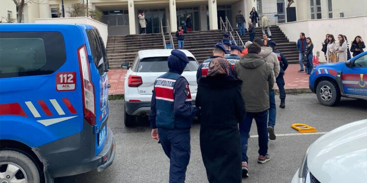 Bodrum'da göçmen kaçakçılarına operasyon: 3 tutuklama