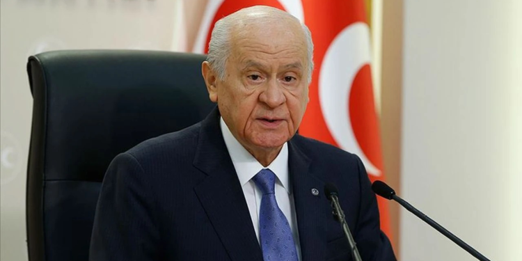 Bahçeli'den, Ogün Altıparmak için başsağlığı mesajı
