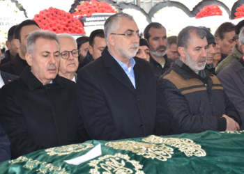 Bakan Işıkhan'ın ablası, son yolculuğuna uğurlandı