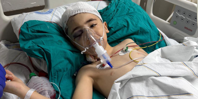 Başına buz kütlesi düşen Muhammed Emir gözlerini açtı