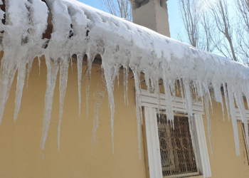 Başkale'de teromemetreler eksi 22,9'u gösterdi