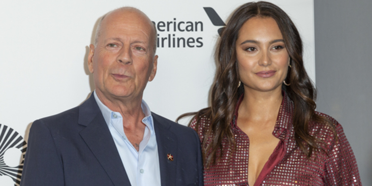 Bruce Willis'in kızı, babasının sağlık durumu hakkında açıklama yaptı
