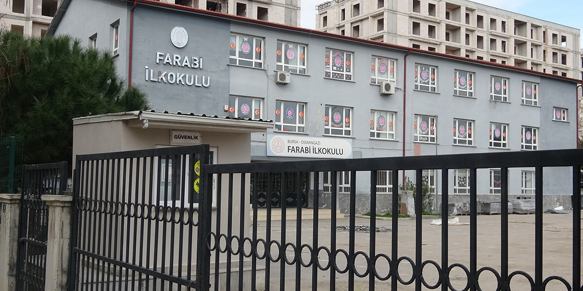 Bursa'da depreme dayanıksız 7 okul daha boşaltıldı