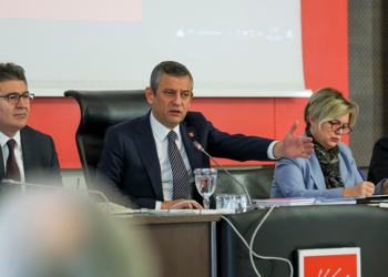 CHP Parti Meclisi, erken seçim gündemiyle toplandı