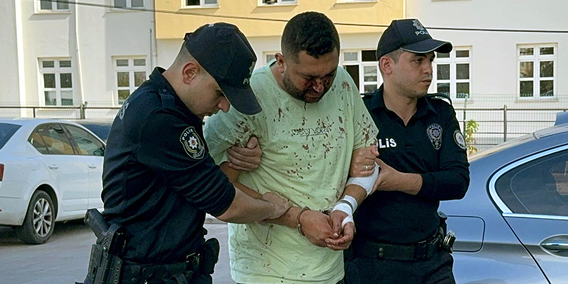 Çarptığı otomobilde 4 kişinin ölümüne neden olan sürücüye 10 yıl hapis