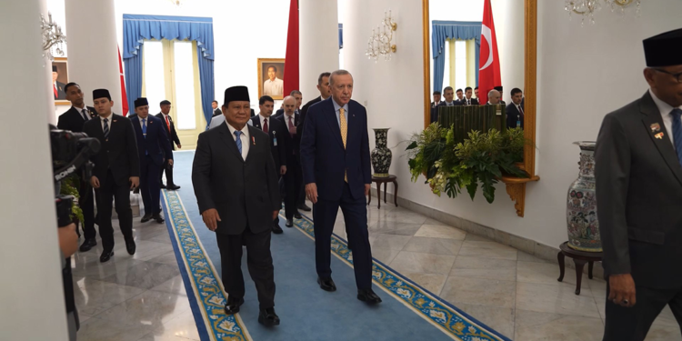 Cumhurbaşkanı Erdoğan, Endonezya'da 'Stratejik İşbirliği Konseyi Toplantısı'na katıldı