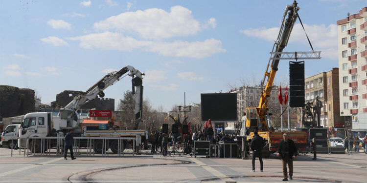 DEM Parti heyetinin yapacağı açıklama merakla bekleniyor