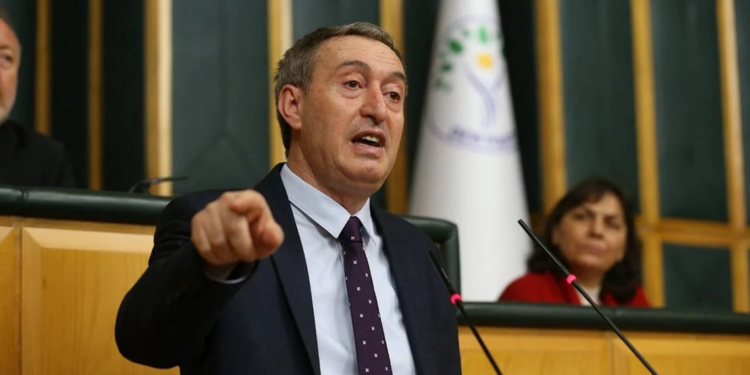 DEM Parti duyurdu; Öcalan tarihi çağrı yapacak