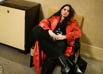 Demet Özdemir sete çıktı