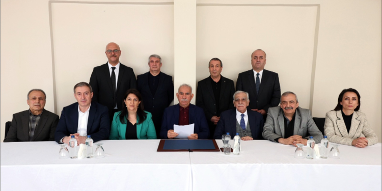 Dem Parti, Abdullah Öcalan'ın çağrısını okudu