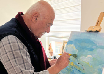 Depremzede ressam, felaket gecesini anlattı