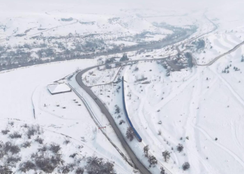 Doğu Ekspresi'nin Erzincan'daki yolculuğu, dronla görüntülendi