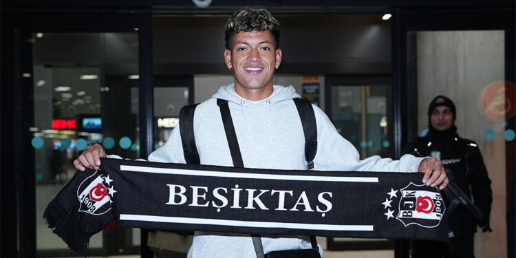 Elan Ricardo Beşiktaş için İstanbul’da