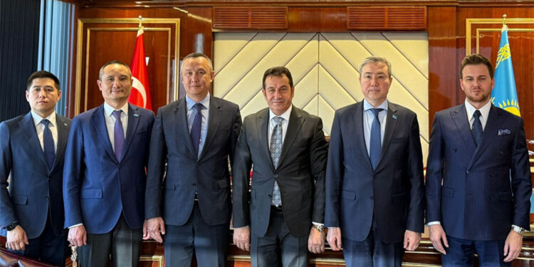 Erdoğan Yıldırım, Kazakistan Eskişehir Fahri Konsolosu olarak atandı