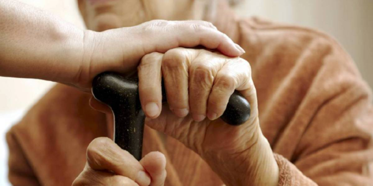 En az psikolojik destek alınan dönem yaşlılık