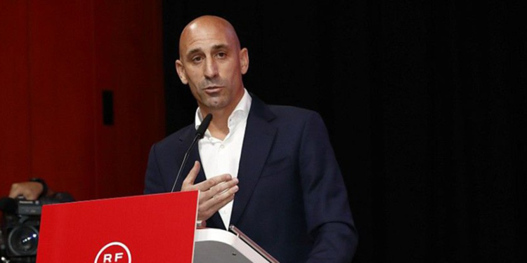 Eski İspanya Futbol Federasyonu Başkanı, hapis cezasıyla karşı karşıya