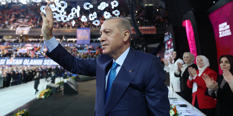 Eski Türkiye'nin kötü alışkanlıkları eski Türkiye'de kalmıştır