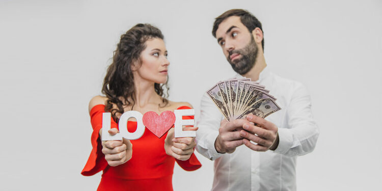 Evlilikte para mı aşk mı? Dijital dünyanın evliliğe etkisi