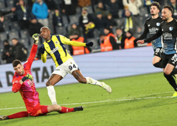 İlk yarıdaki oyun tatmin ediciydi