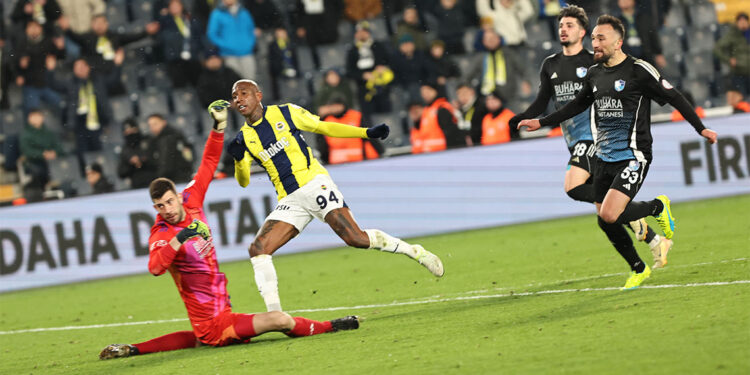 İlk yarıdaki oyun tatmin ediciydi