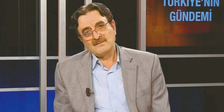 FETÖ'nün emniyet imamı Kemalettin Özdemir'e 3 yıl 1 ay hapis cezası