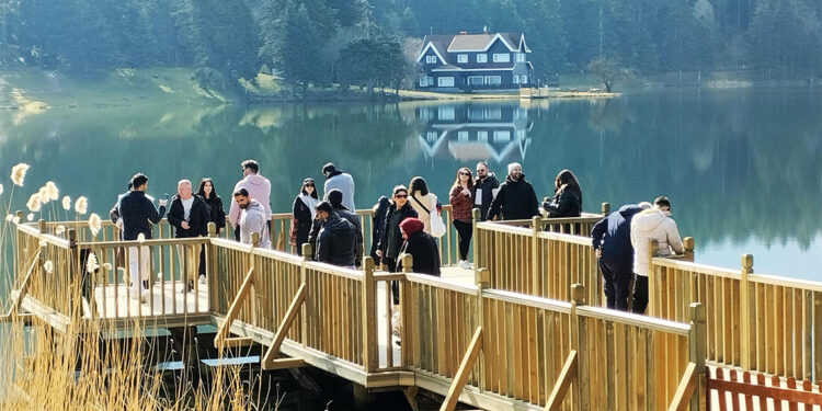 Gölcük Tabiat Parkı'nda sömestir yoğunluğu