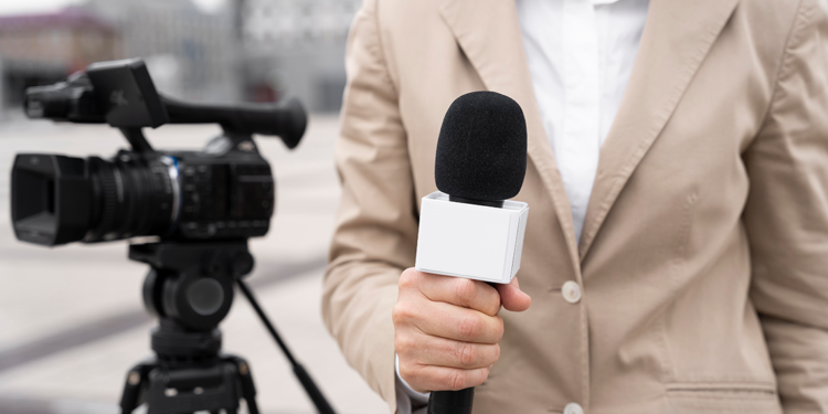 Gazeteci olmak: Tehdit eden değil, edilendir