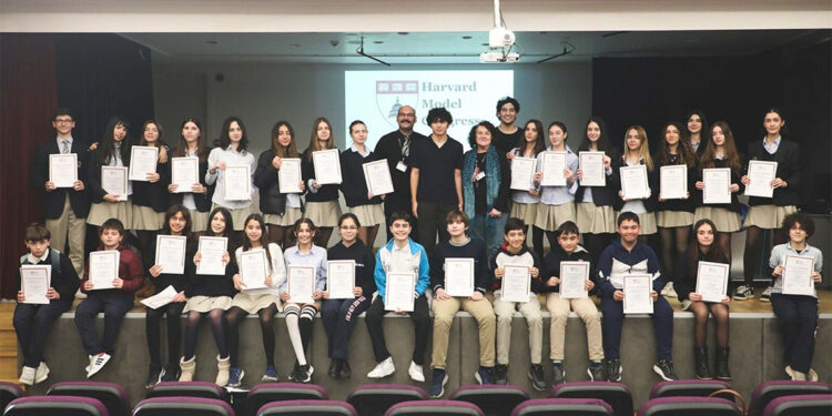 Harvard 'Genç Global Liderler Programı' İzmir'de düzenlendi