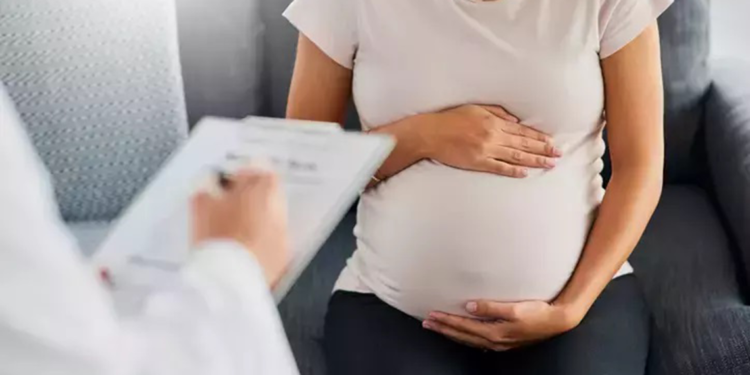 Hamilelik sürecinde oruç tutulması, erken doğuma neden olabilir