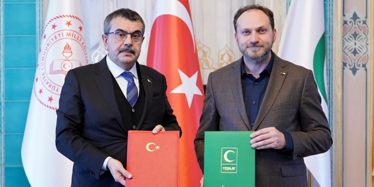 Her açıdan bağımsız bir gençlik için el ele güzel şeyler yapacağızHer açıdan bağımsız bir gençlik için el ele güzel şeyler yapacağız