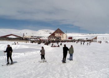 Hesarek Kayak Merkezi'nde konaklama ve telesiyej hizmetleri durduruldu