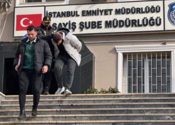 Aynı gün girdiği iki evde hırsızlık yapan şüpheli yakalandı