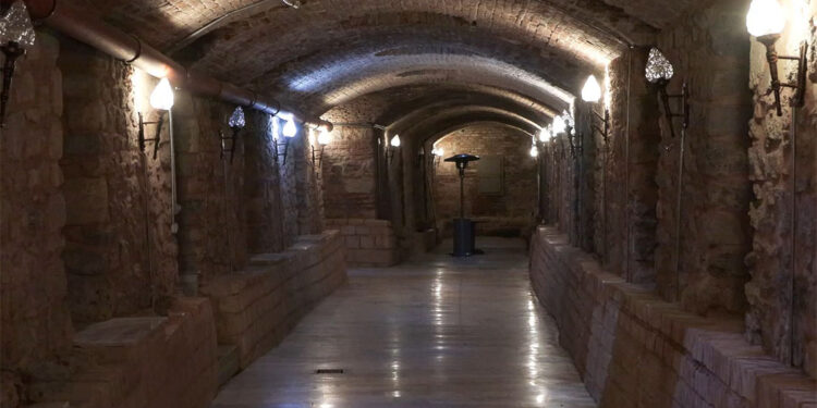 Beyoğlu'ndaki 'gizli tünel', etkinlik alanı olarak kullanılacak