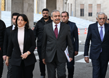 İmralı Heyeti, Selahattin Demirtaş'ı ziyaret etti