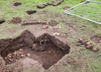 İngiltere'de çocuk parkında 176 adet bomba bulundu