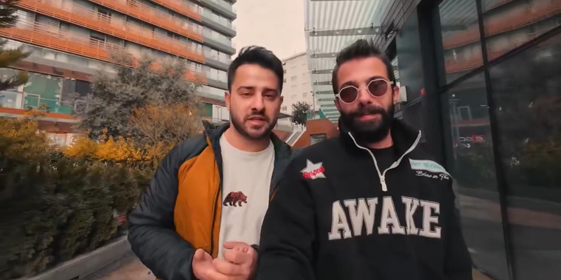 İstanbul Boğazı'nda Batman sörf yaptı, Spider-Man scooter kullandı