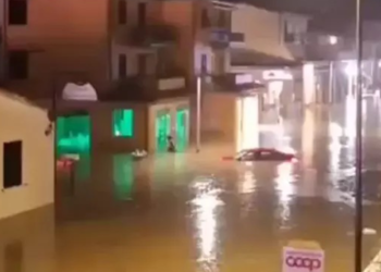 İtalya'da şiddetli yağış, Elba Adası’nda sel ve taşkınlara yol açtı