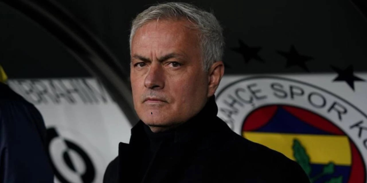 Jose Mourinho, Galatasaray'a manevi tazminat davası açtı