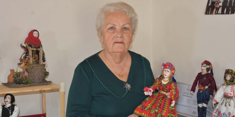 Kitre bebek sanatıyla geçmişi geleceğe taşıyor