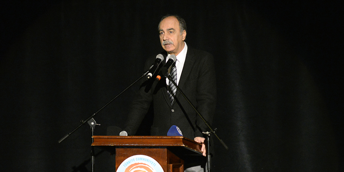 Kaligrafı ustası Etem Çalışkan için memleketi Mersin'de tören