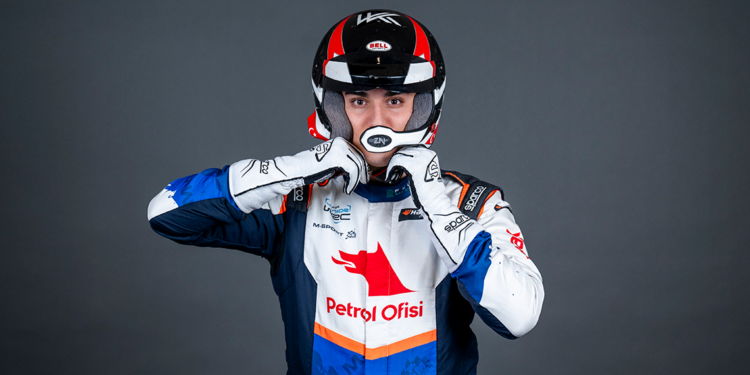 Kerem Kazaz, 'en hızlı çaylak' ünvanını kazandı