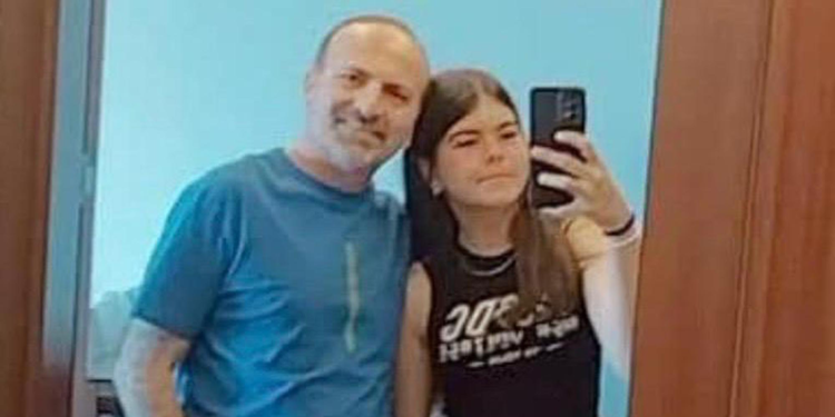 Kızını boğarak öldüren baba, intihar izlenimi vermek için bileklerini de kesmiş