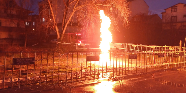 Kocaeli'de 7 gündür devam eden yangında gazın türü metan çıktı