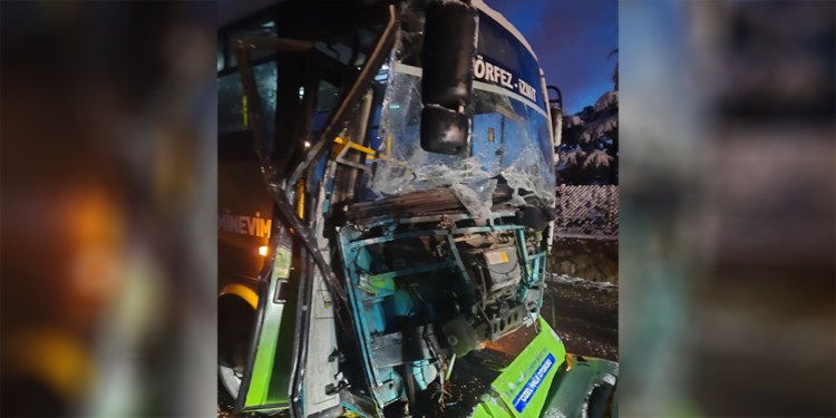 Kocaeli'de zincirleme kaza: 9 yaralı