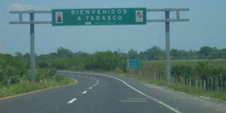 Meksika'da otobüs kazası: 41 ölü